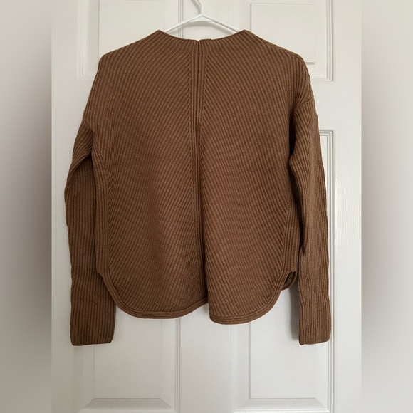 Aritzia Babaton Chalmers sweater - Picture 8 of 10